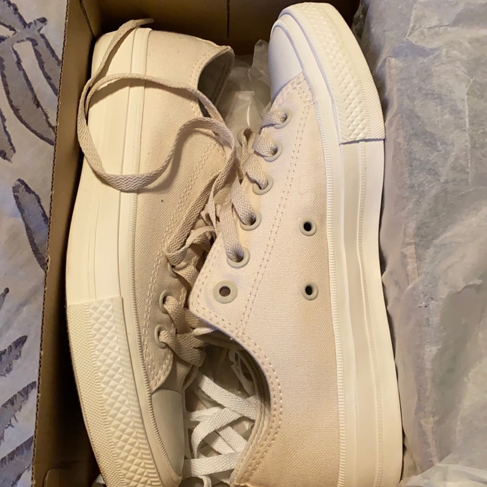 New Converse Chuck Taylor